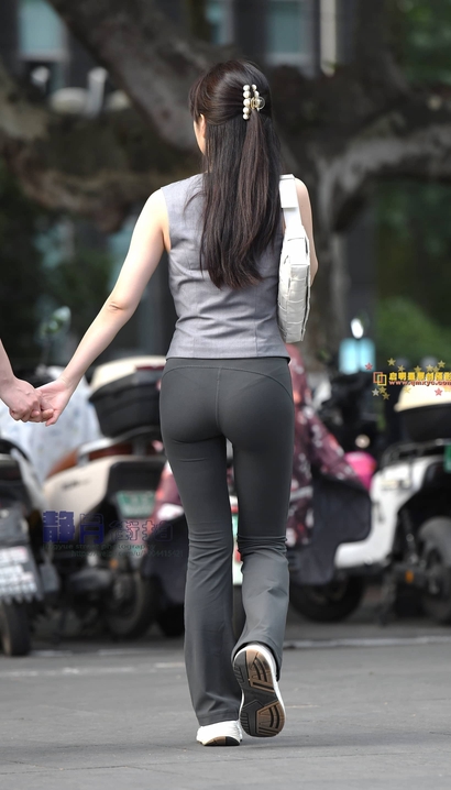 一个出尘脱俗的性感紧身裤丰臀辣妹[IM-5819]
